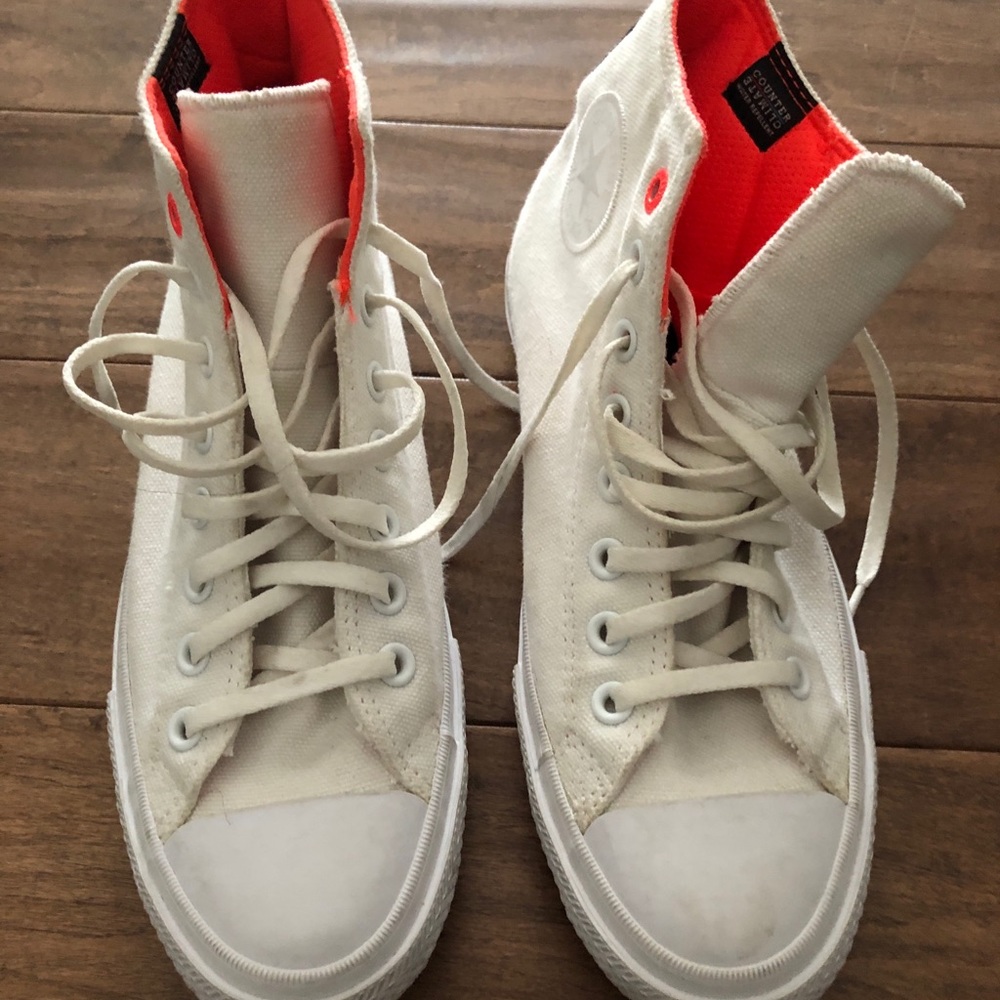 NOT AVAILABLE. Converse All Star, white, size 7,